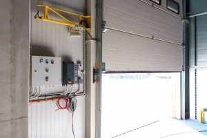Remplacement moteur porte de garage  à Vitrolles